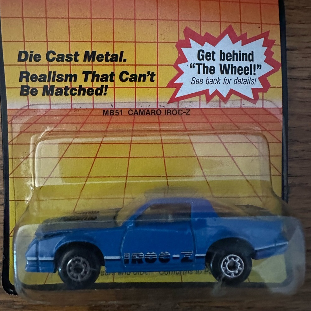 Matchbox die cast metal Camero Iroc-Z vintage new in box - Picture 2 of 2